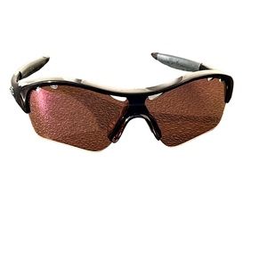 NWOT Womens Enduring Edge Vented Lens Sport Sunglasses/biking/running/beach
